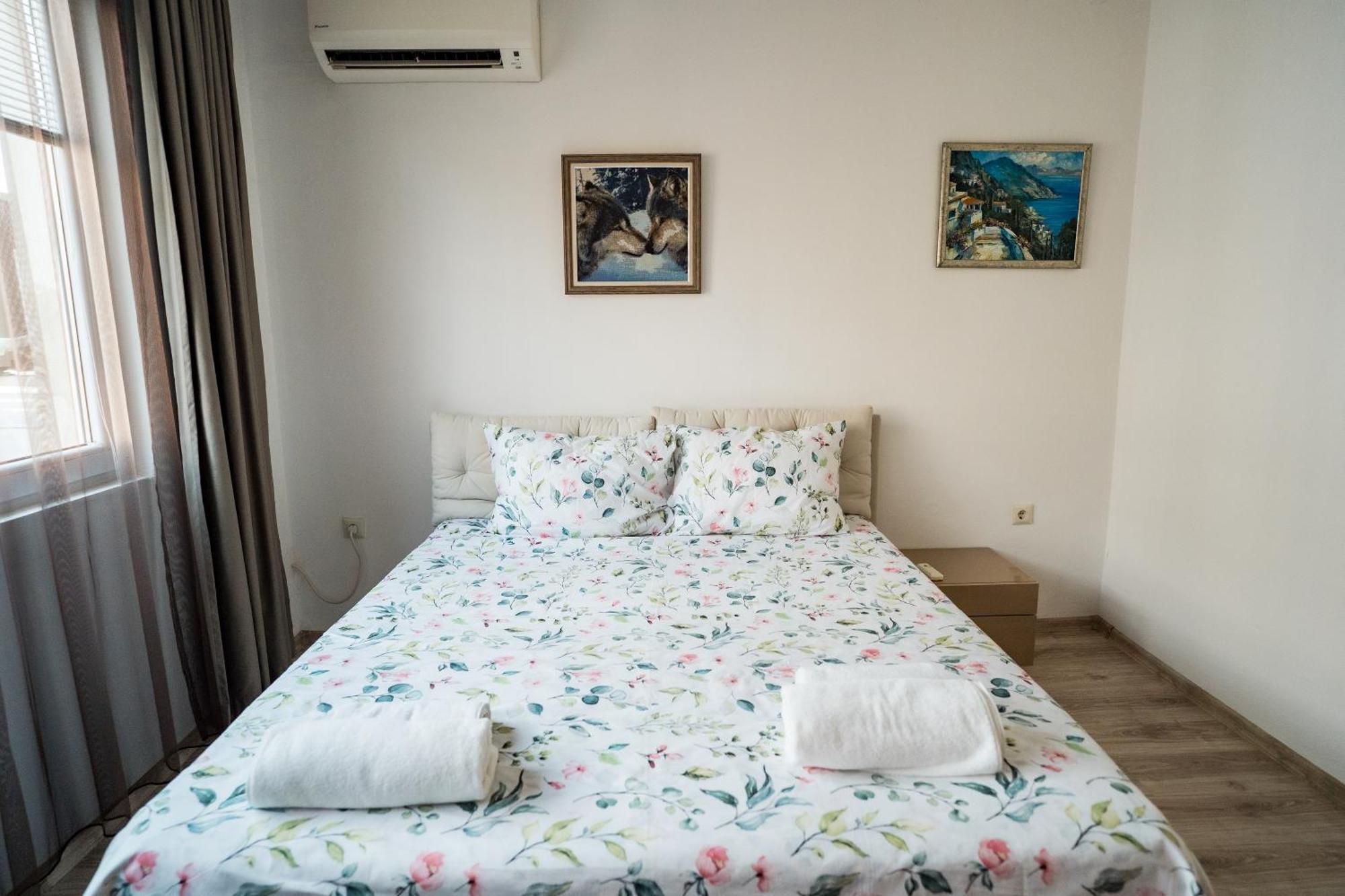 Black Sea Top Centre Apartments Varna Exterior foto